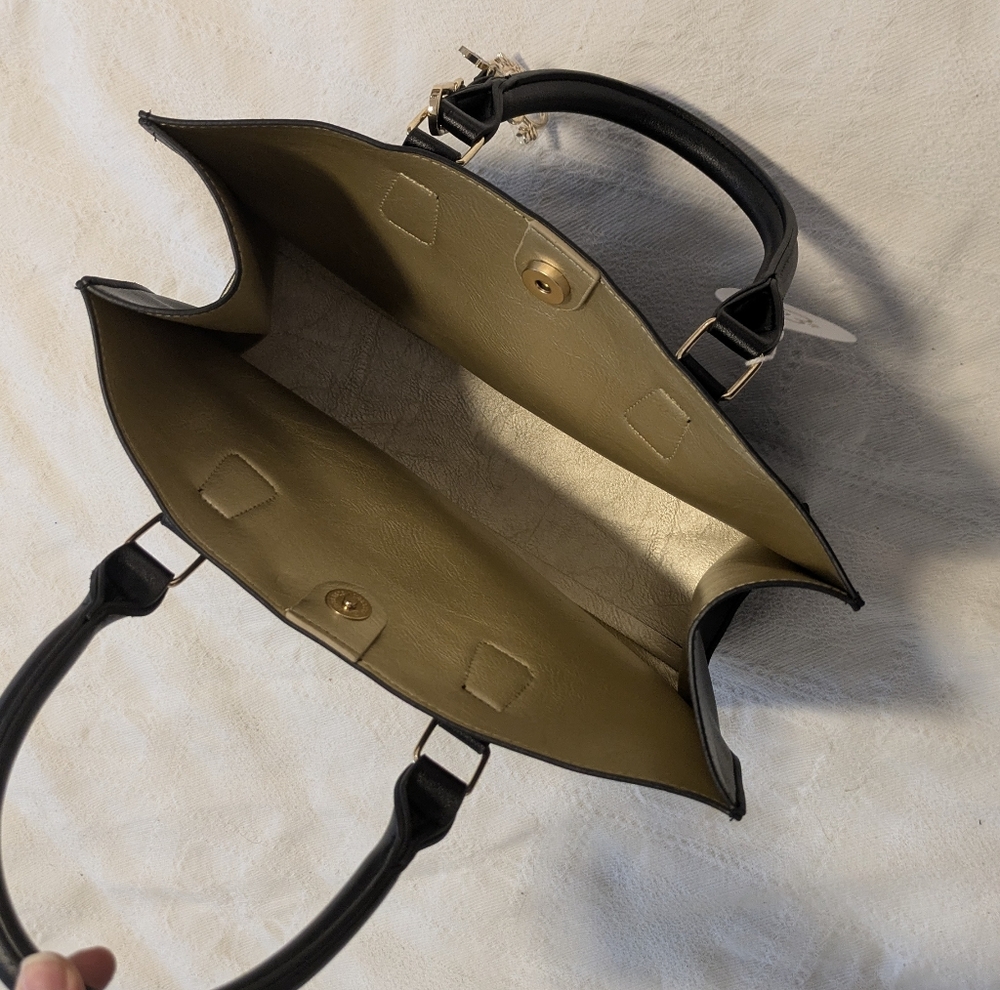 NWT Archer And Olive Tote - Picture 3 of 5